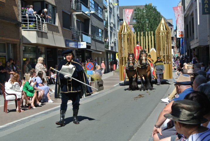 Eeuwenoude Godelieve processie